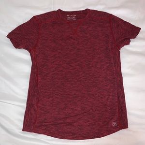 American Eagle Short Sleeve Shirt Maroon Medium